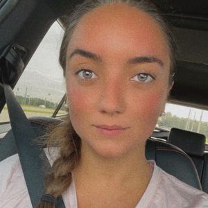 Meet your Posher, Ivana